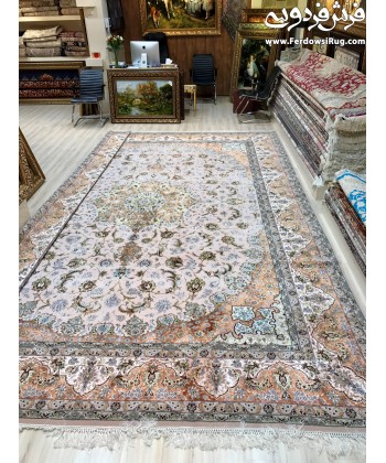  HAND MADE RUGS ESFEHAN,IRAN carpet 12 meter
